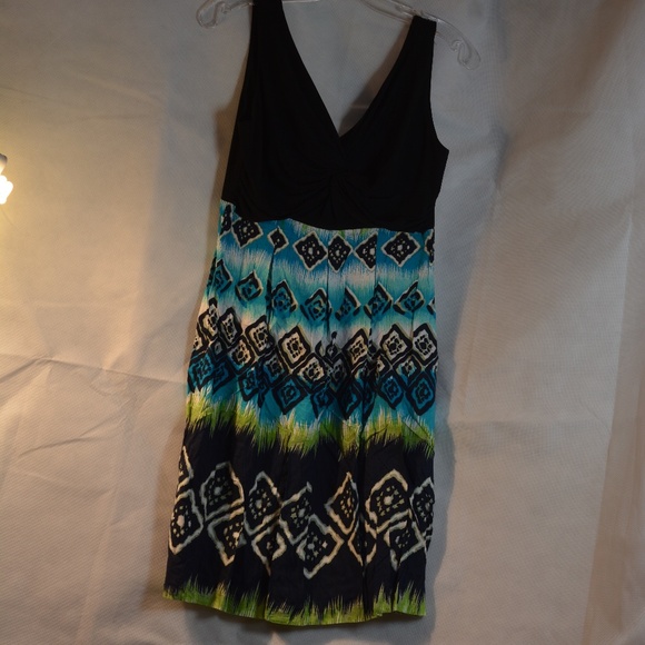 Ronni Nicole SZ 4 summer printed Dress NWOT - Picture 1 of 7